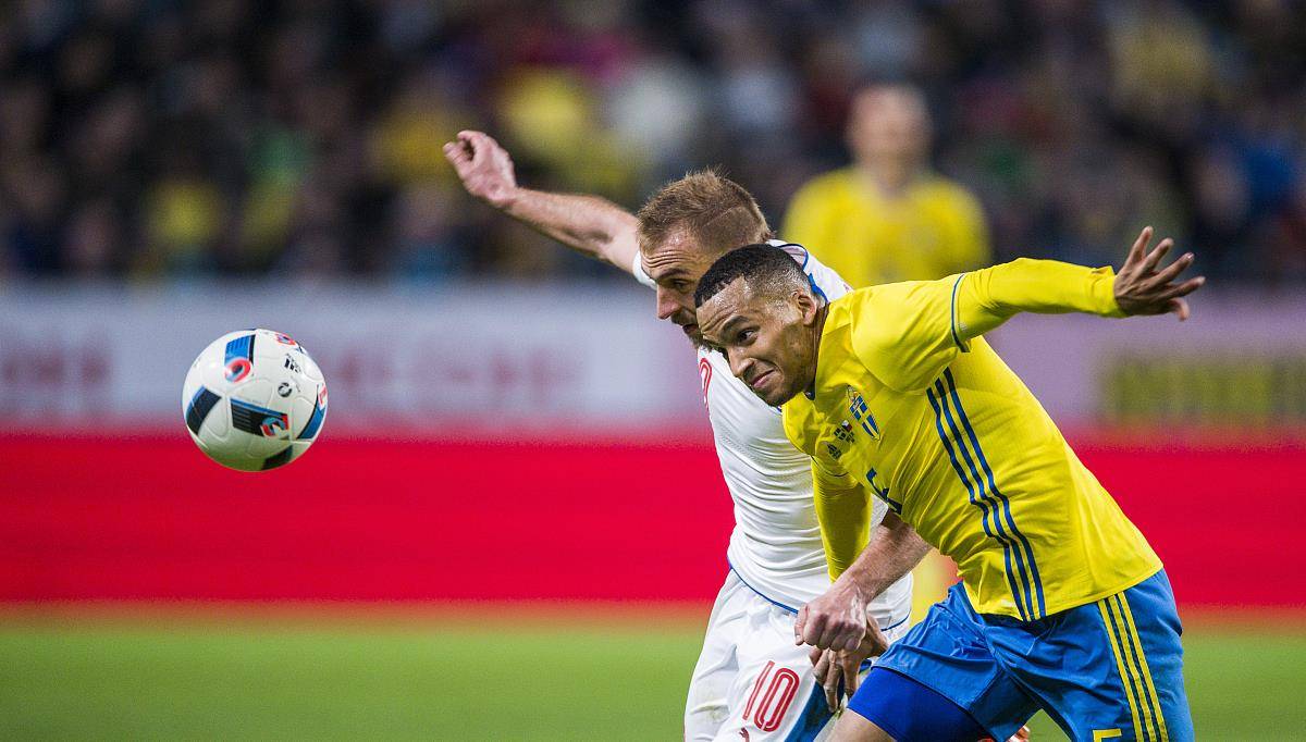 九游旧版本下载链接-清晨体能课后;罗马更衣室发声备战法国杯;媒体盛赞;身体对抗强度拉满(课程实施的三大基本途径)