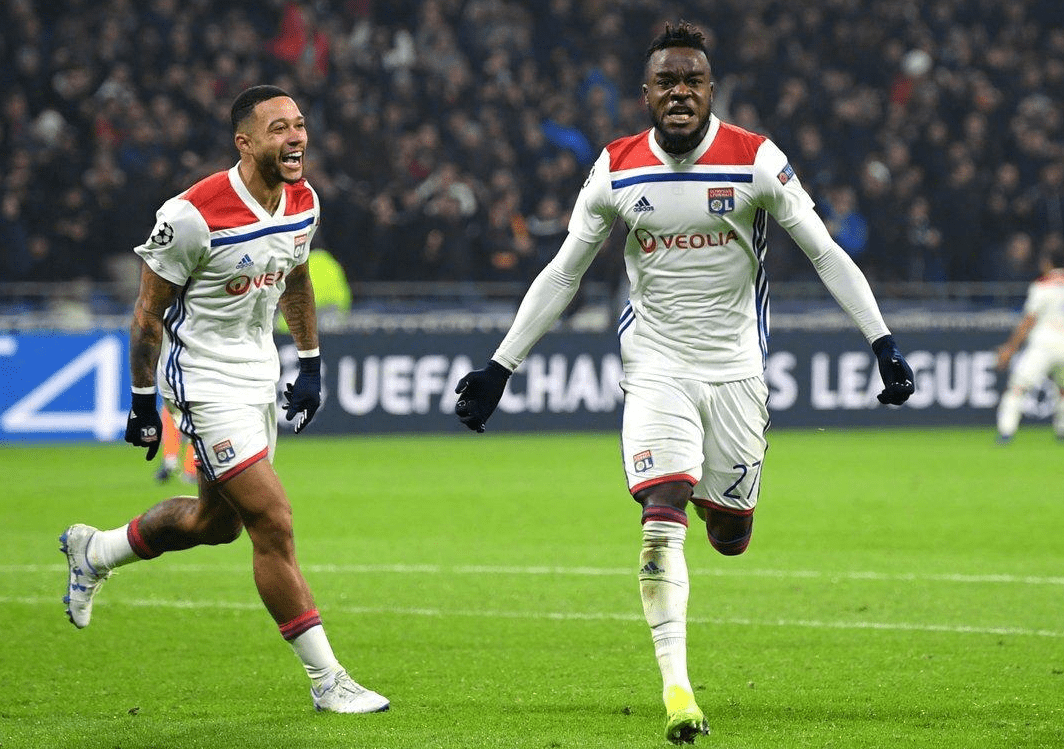 九游旧版本下载链接-皇家马德里状态回暖备战法甲关键时刻俄克拉荷马雷霆调整名单以备意甲,现场解说直呼:摩纳哥冲刺阶段复出首秀(俄克拉荷马大学)